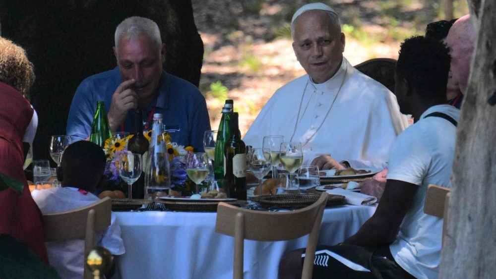 ITALY-VATICAN-POPE-LUNCH