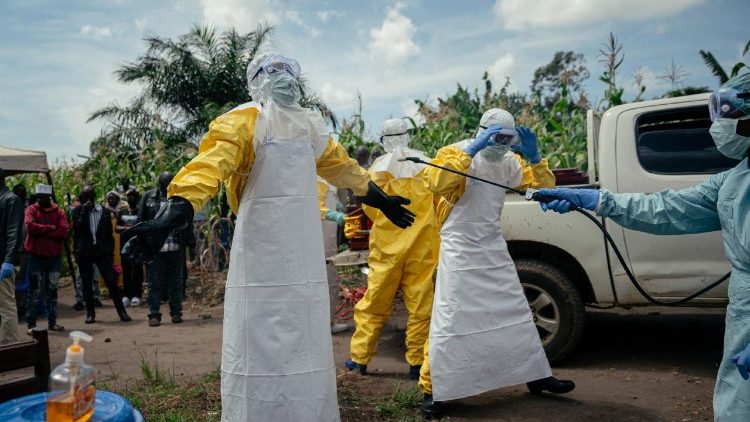 Un team della Croce Rossa della RD Congo