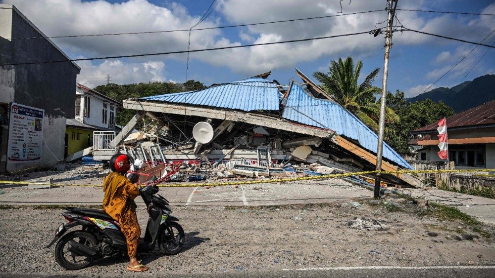 INDONESIA-QUAKE