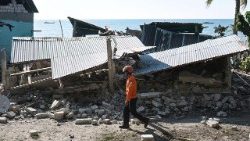 La devastazione in Indonesia provocata dal terremoto