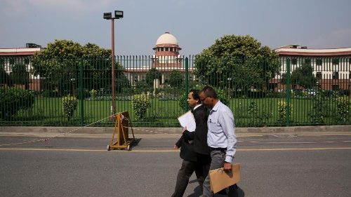 नई दिल्ली स्थित भारत  का सर्वोच्च न्यायालय 