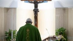 Papa celebra a missa na Casa Santa Marta