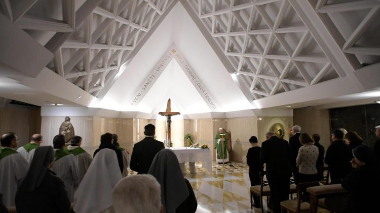 Papa Francisco misa desolación  Casa Santa Marta