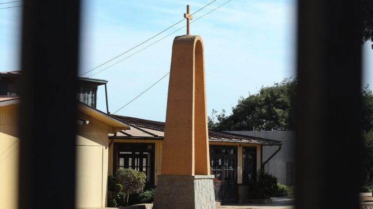 The Permanent Committee of the Bishops' Conference of Chile issues statement calling for a restoration of dialogue