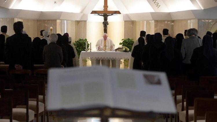 Papa: messa a Santa Marta