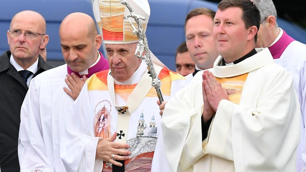 Pope Francis visits Romania
