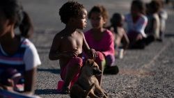 ஏழை சிறார்