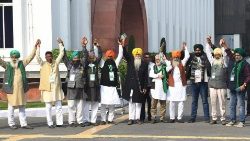 Landwirte in Neu-Delhi vor einer Verhandlungsrunde mit der Regierung am Samstag