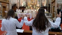 Siku ya Wagonjwa Duniani  ni siku ya Sala, Ibada ya Misa Takatifu pamoja na kutoa Sakramenti ya Mpako kwa wagonjwa na wazee. 