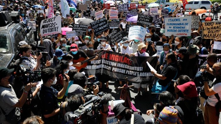 பிலிப்பீன்ஸ் தேர்தல் பிரச்சாரங்கள்