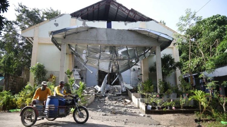 Earthquake aftermath in Ilocos Norte, Philippines