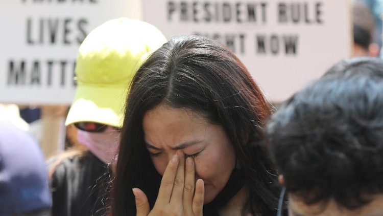 Die Bevölkerung von Manipur protestiert und fordert Maßnahmen zur Lösung der anhaltenden Spannungen in Manipur.