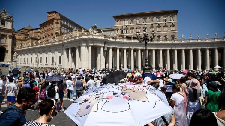 Il Papa, fermare la spirale di violenza in Terrasanta