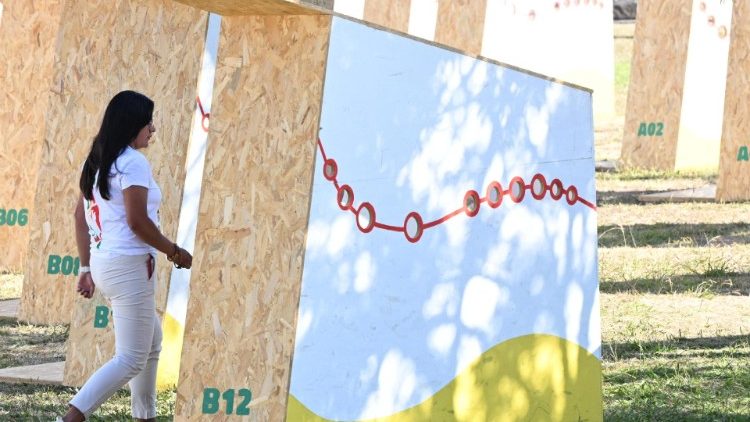 लिस्बन के वाक्सो दे गामा उद्यान में पापस्वीकार संस्कार का प्रतिपादन, 04.08.2023