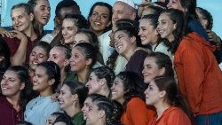 இளையோருடன் திருத்தந்தை (கோப்புப்படம் 2023)