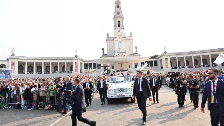 पुर्तागाल के फातिमा मरियम तीर्थ पर सन्त पापा फ्राँसिस, तस्वीरः 05.08.2023 