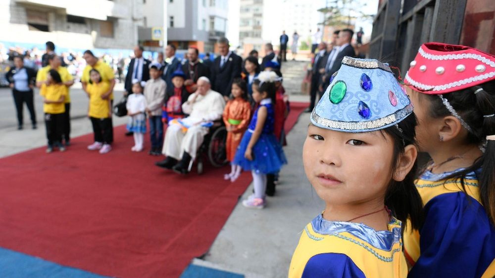 Pope Francis visits Mongolia
