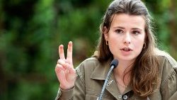 Bei der Vorstellung des neuen Papstschreibens zur Klimakrise, Laudate Deum, in den Vatikanischen Gärten: Luisa Neubauer