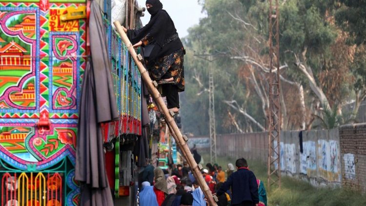 Des Afghans sont expulsés du Pakistan