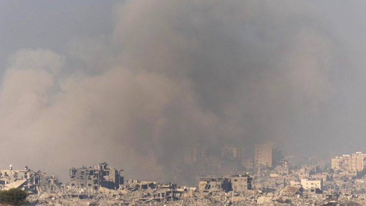 Guerra Medioriente - Bombardamenti israeliani sui territori palestinesi