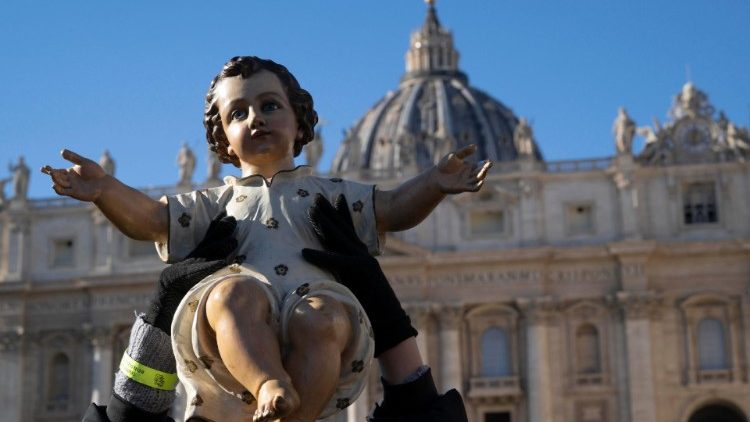 Papież po Aniele Pańskim: w Gazie zabito cywilów, „to wojna, to terroryzm”