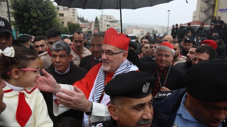 Ingres łacińskiego patriarchy, któremu towarzyszył wysłannik papieski