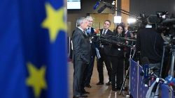 Il ministro degli Esteri italiano Antonio Tajani annuncia l'operazione nel Mar Rosso