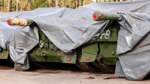 D: Pax Christi gegen Milliarden für Bundeswehr