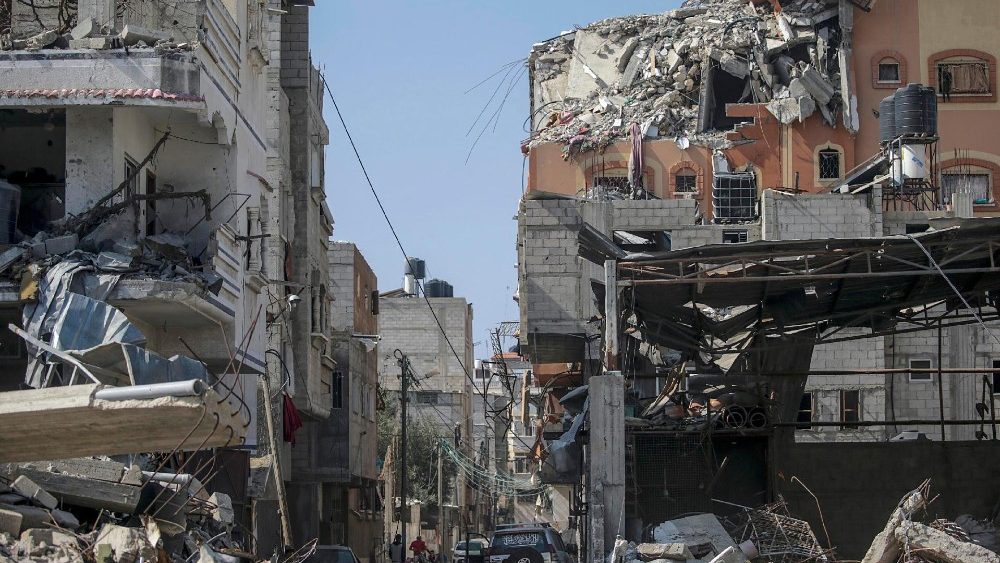 Destruição no campo de refugiados de Al Nuseirat após os ataques militares israelenses (Ansa)