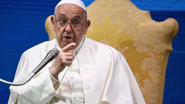 Für eine Welt ganz ohne Atomwaffen tritt Papst Franziskus ein