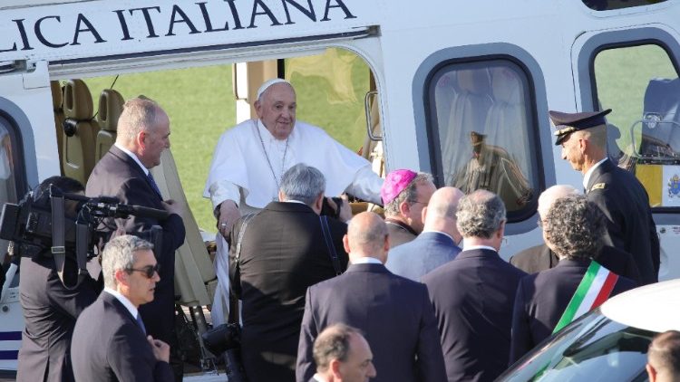 ഫ്രാൻസീസ് പാപ്പാ വെറോണയിലെ ബെന്തെഗോദി സ്റ്റേഡിയത്തിൽ, 18/05/24