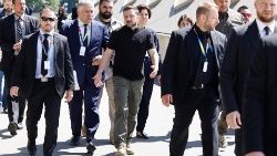 Il presidente ucraino, Zelensky, al vertice di pace in Svizzera 