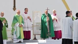 Le Pape François durant la messe à Trieste, le 7 juillet. 