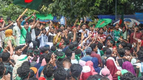 Bangladesch: Yunus verspricht Schutz von Rohingya