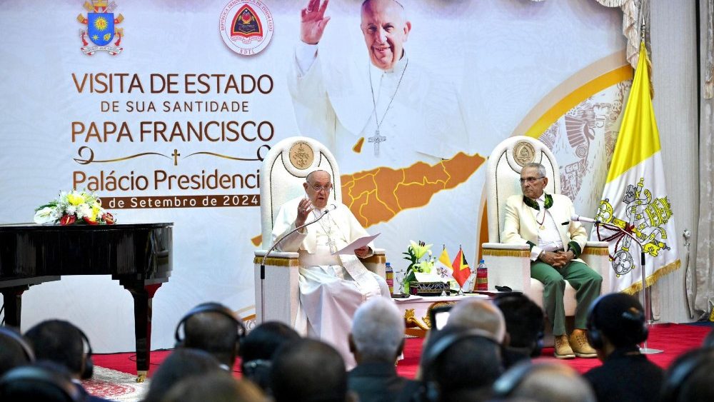 Papa, Timor Est soffre povert�,emigrazione,alcol e bande giovani