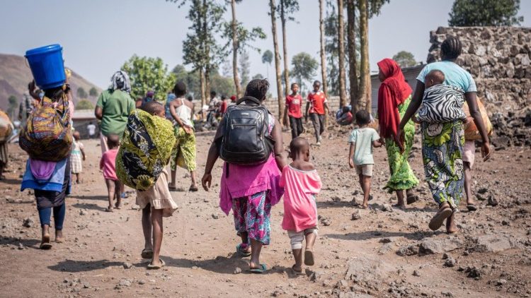 Internally displaced persons flee from attacks in North Kivu province, DR Congo