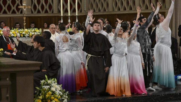 लक्समबर्ग के नोत्र-दाम महागिरजाघर में, 26.09.2024