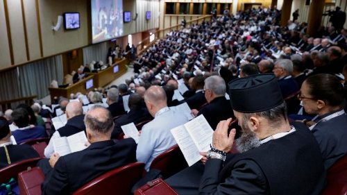 Ritiro sinodale, le prime due meditazioni di padre Radcliffe del 30 settembre