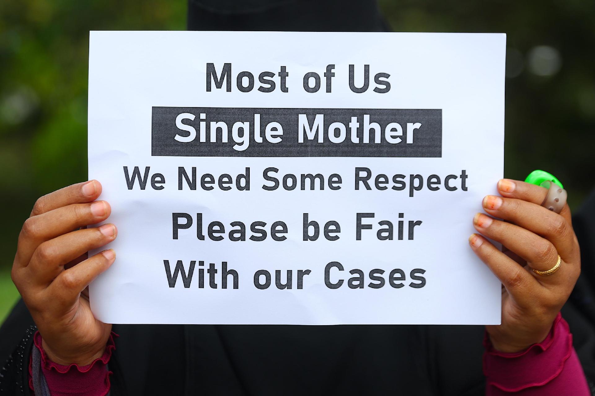 Mães pelo mundo fora