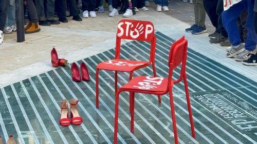 Giornata contro la violenza sulle donne, una vittima ogni dieci minuti
