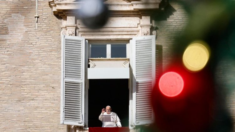 Papa no Angelus de 8 de dezembro. (Foto: ANSA/FABIO FRUSTACI)
