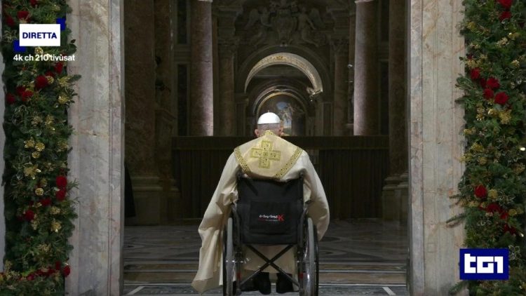 Papa Francisco abre a Porta Santa da Bas&iacute;lica S&atilde;o Pedro