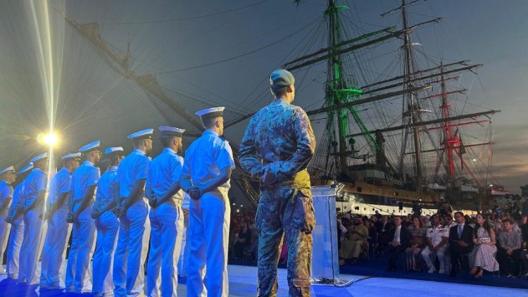 Chiude Villaggio Italia, Vespucci saluta anno nuovo ad Abu Dhabi