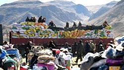 Hjälparbete efter jordbävningen i Tibet 