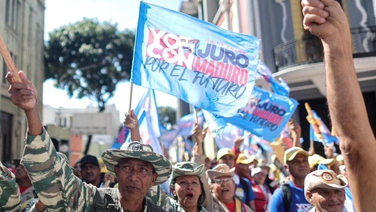 Maduro sworn in as Venezuela's president despite fraud allegations 