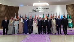 I partecipanti al vertice di Riad