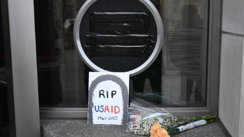 Le gel de l’USAID «tuera des millions de personnes», alerte Caritas 