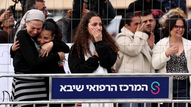 Israeli former hostages released from Gaza arrive at hospital