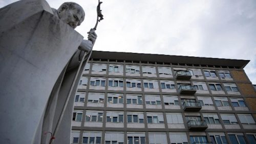 Состояние здоровья Папы: официальный бюллетень от 4 марта