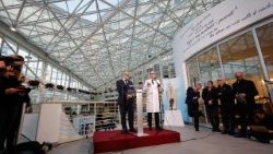 A pápa kezelőorvosai tájékoztatják az újságírókat